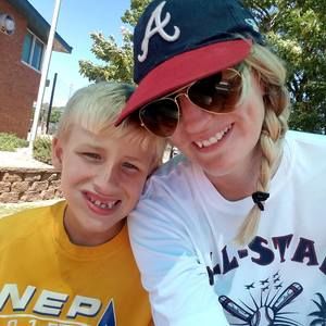 Meet your Posher, Stephanie